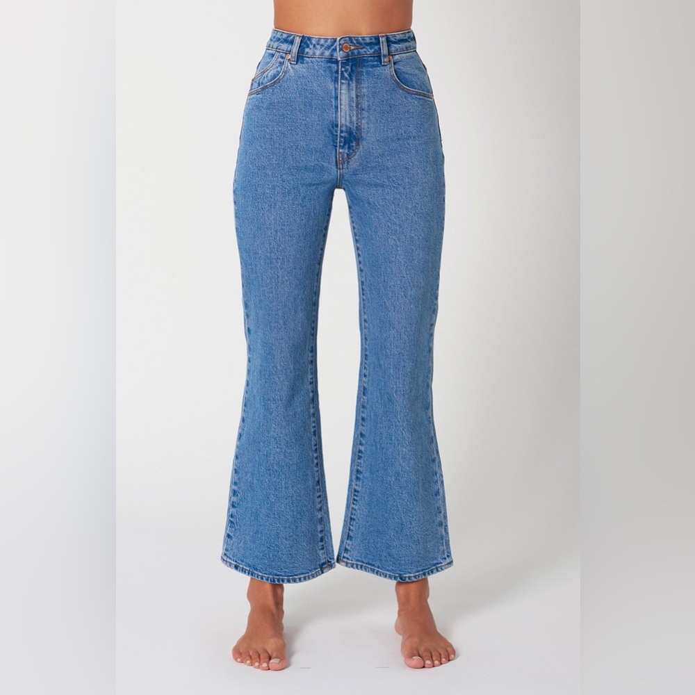 ROLLA'S EASTCOAST FLARE ANKLE JEAN - LUCY BLUE MID VINTAGE BLUE